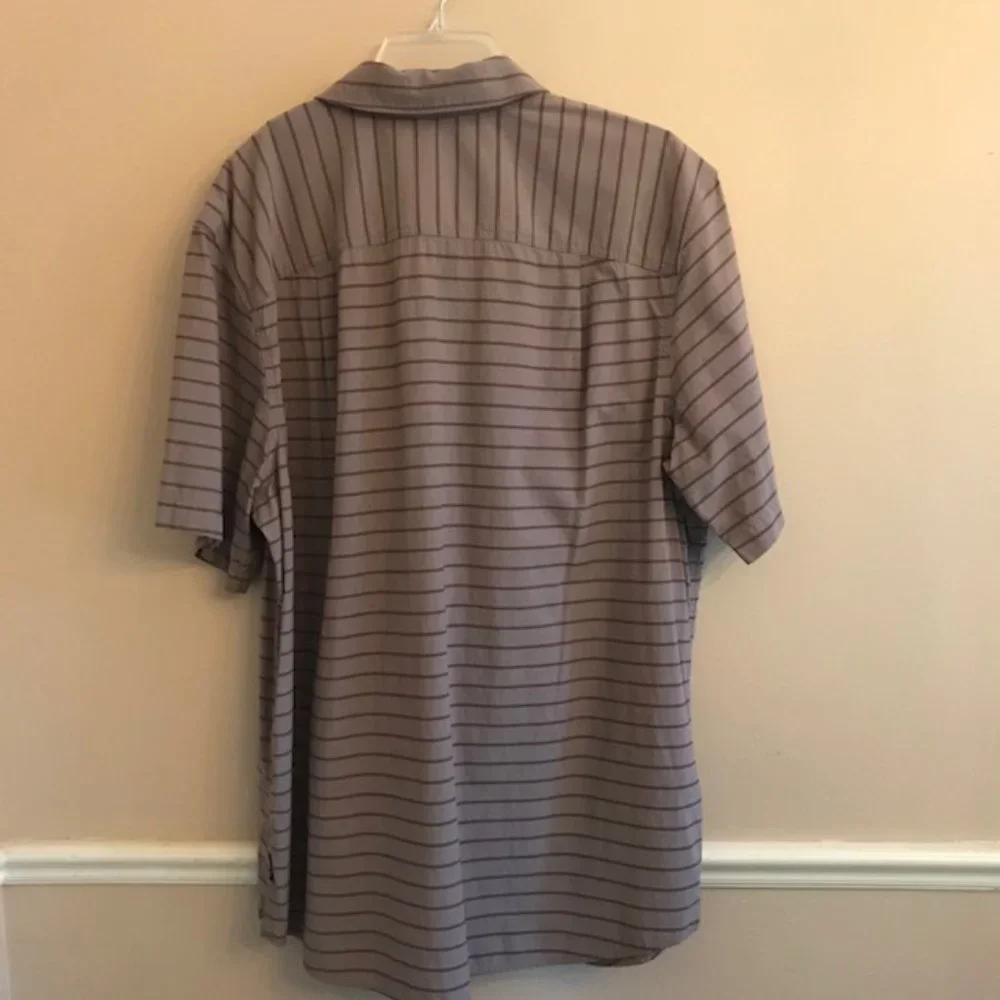 REI Taupe/Brown Striped Short Sleeve Shirt -  Size Large - Picture 4 of 9
